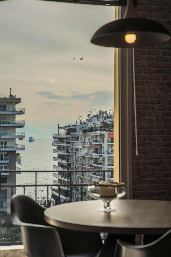 Superior One Luxury Apartments Thessaloniki Exterior photo