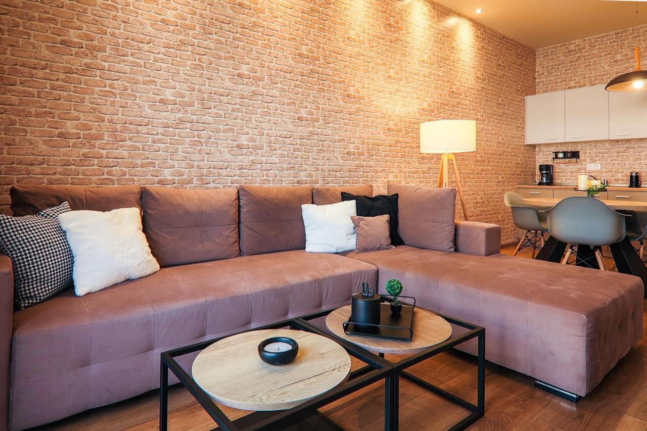 Superior One Luxury Apartments Thessaloniki Exterior photo