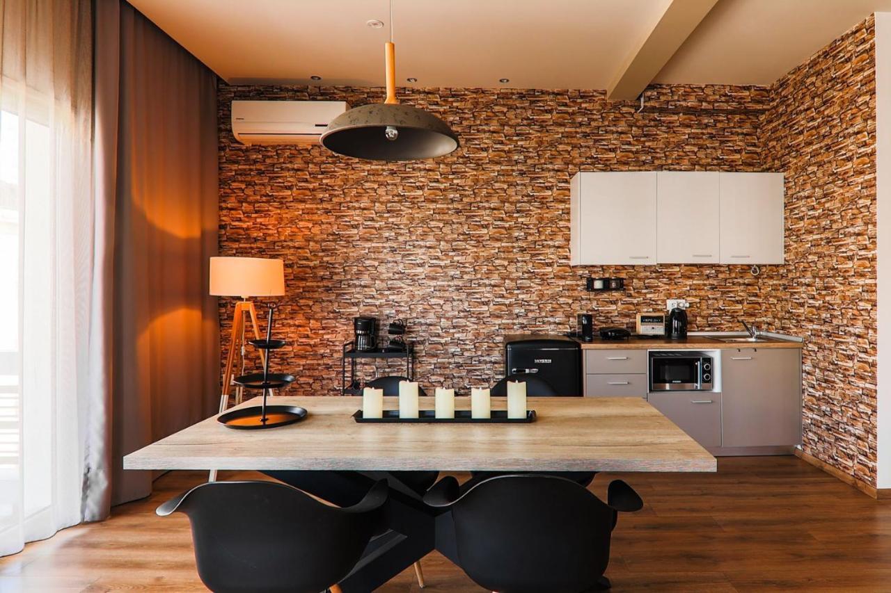 Superior One Luxury Apartments Thessaloniki Exterior photo